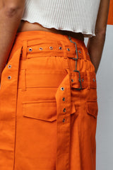 kintu_back_of_orange_skirt