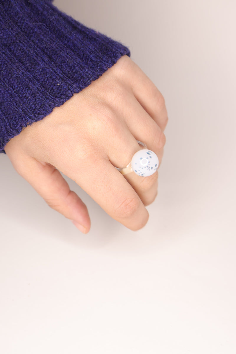 Blue lass ball ring Laia Casademont