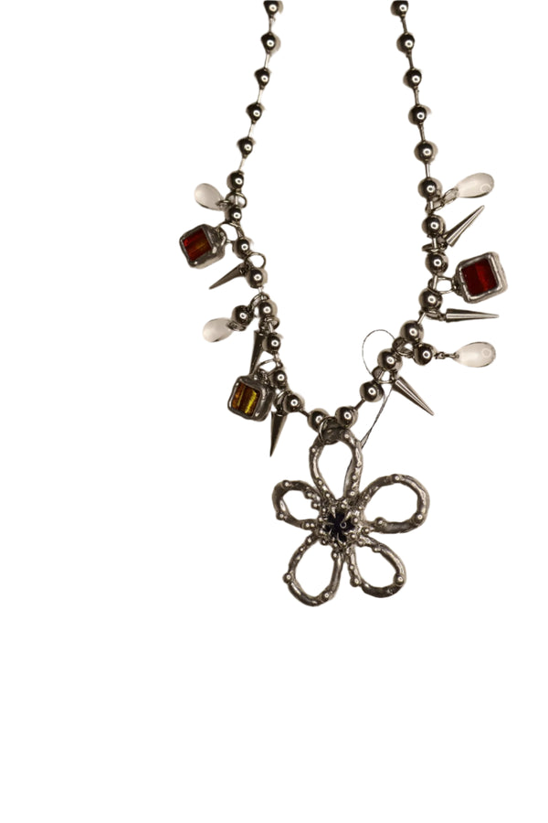 kintu_metal_flower_necklace