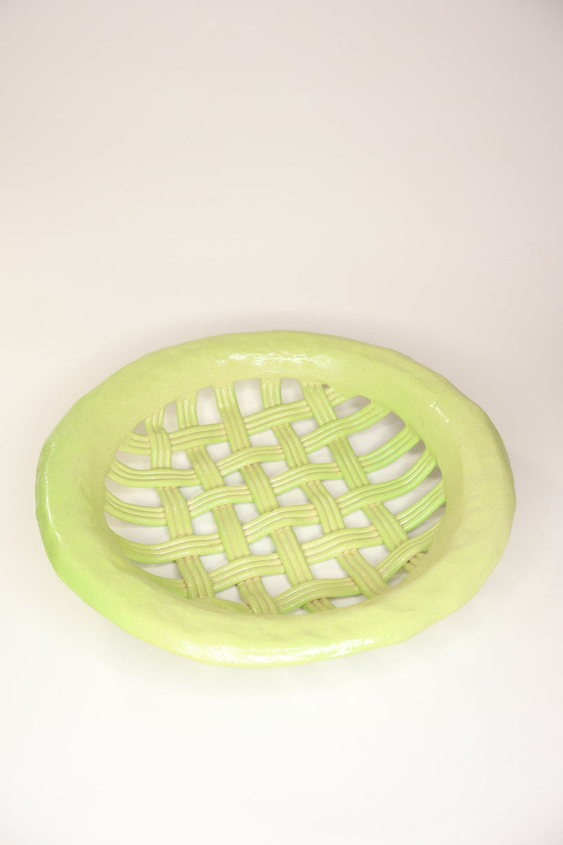 Large green basket plate Lia Marques