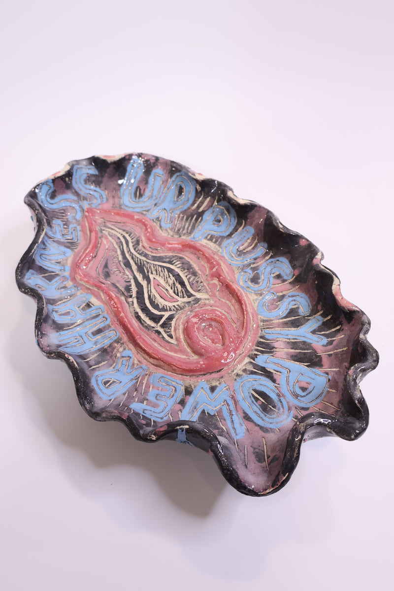 Power_ceramic_vulva_plate