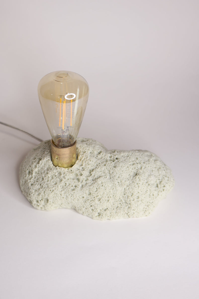 Sponge lamp Eveliina Tahvanainen