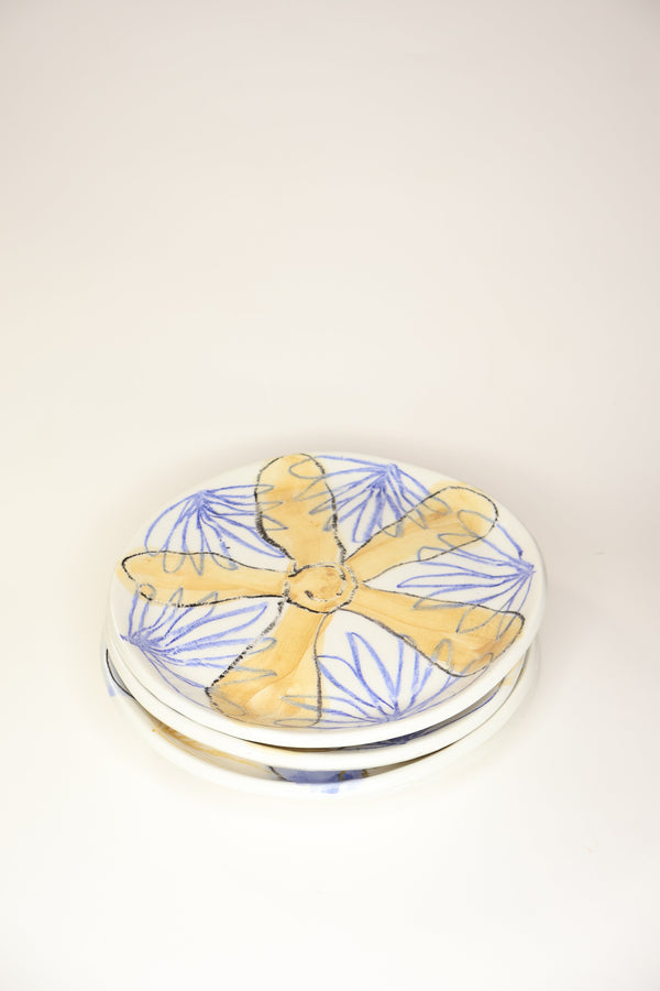 Yellow flower ceramic plate goiva